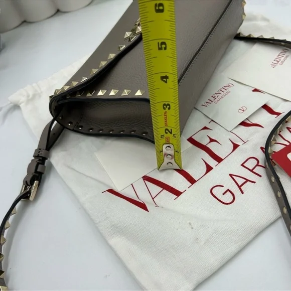 SOLD!!!! Women’s Valentino Garavani grey calf, skin leather shoulder bag - Picture 16 of 16